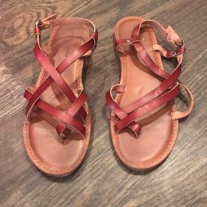 American Eagle Sandals